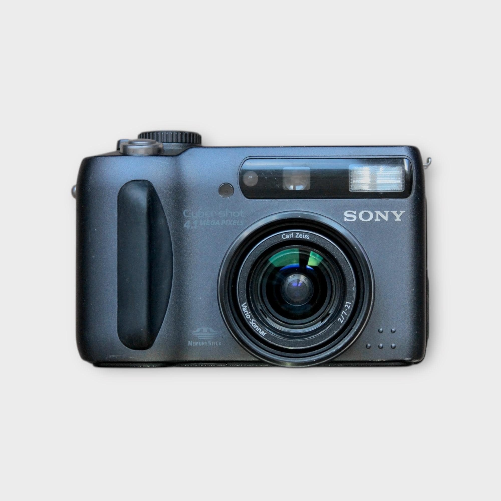 Sony Cyber-shot DSC-S85 - Image 1