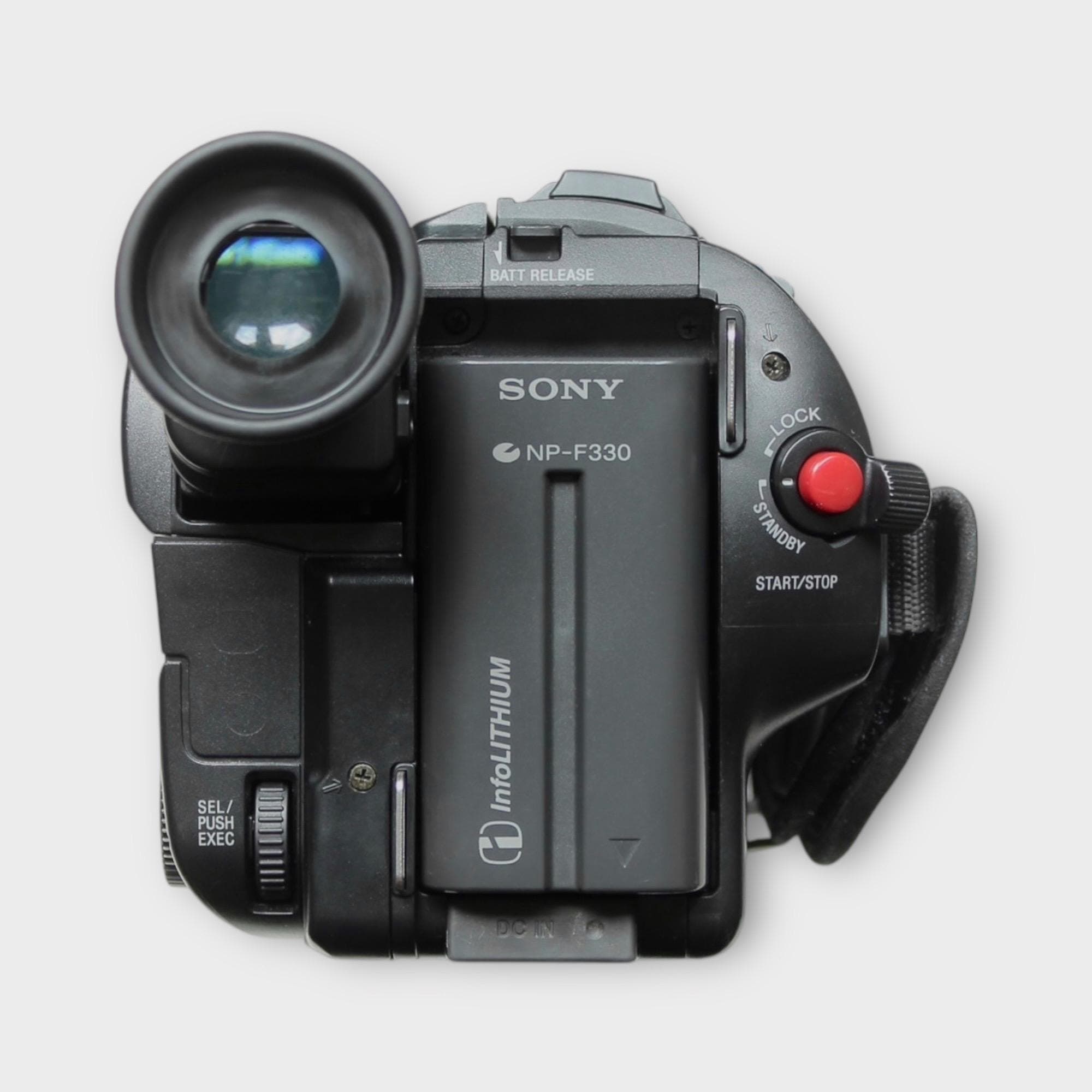 Sony Handycam CCD-TR411E - Image 7