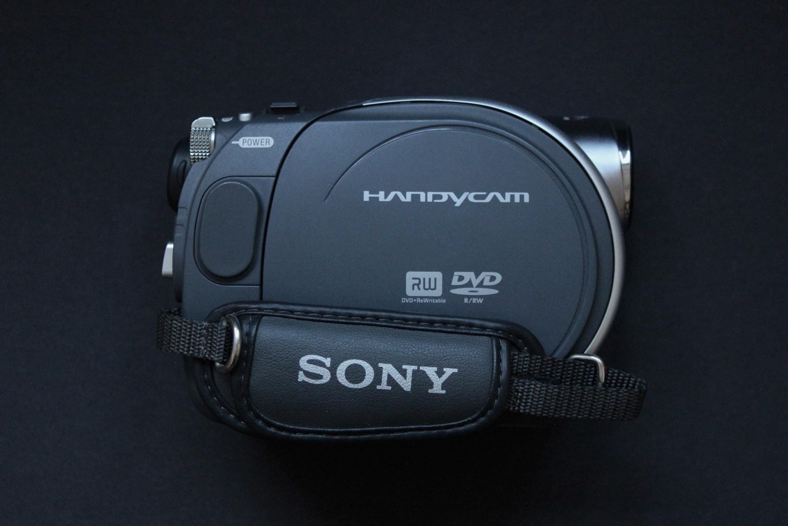Sony Handycam DCR-DVD105 - Image 3