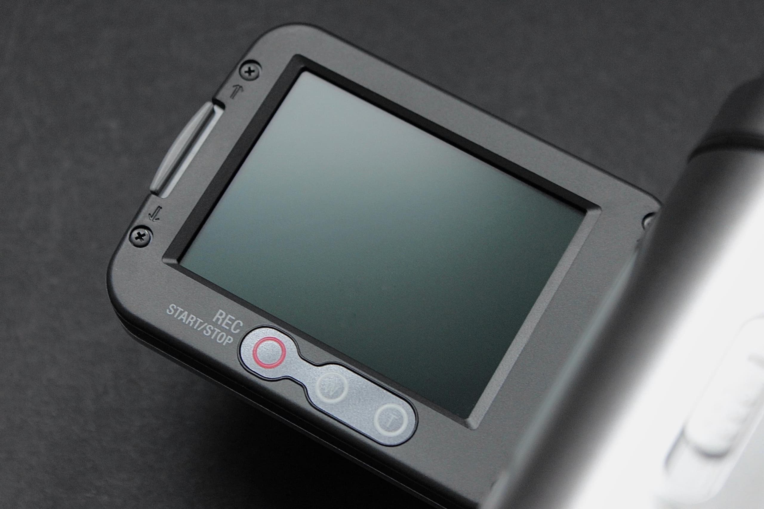 Sony Handycam DCR-TRV270E PAL - Image 6