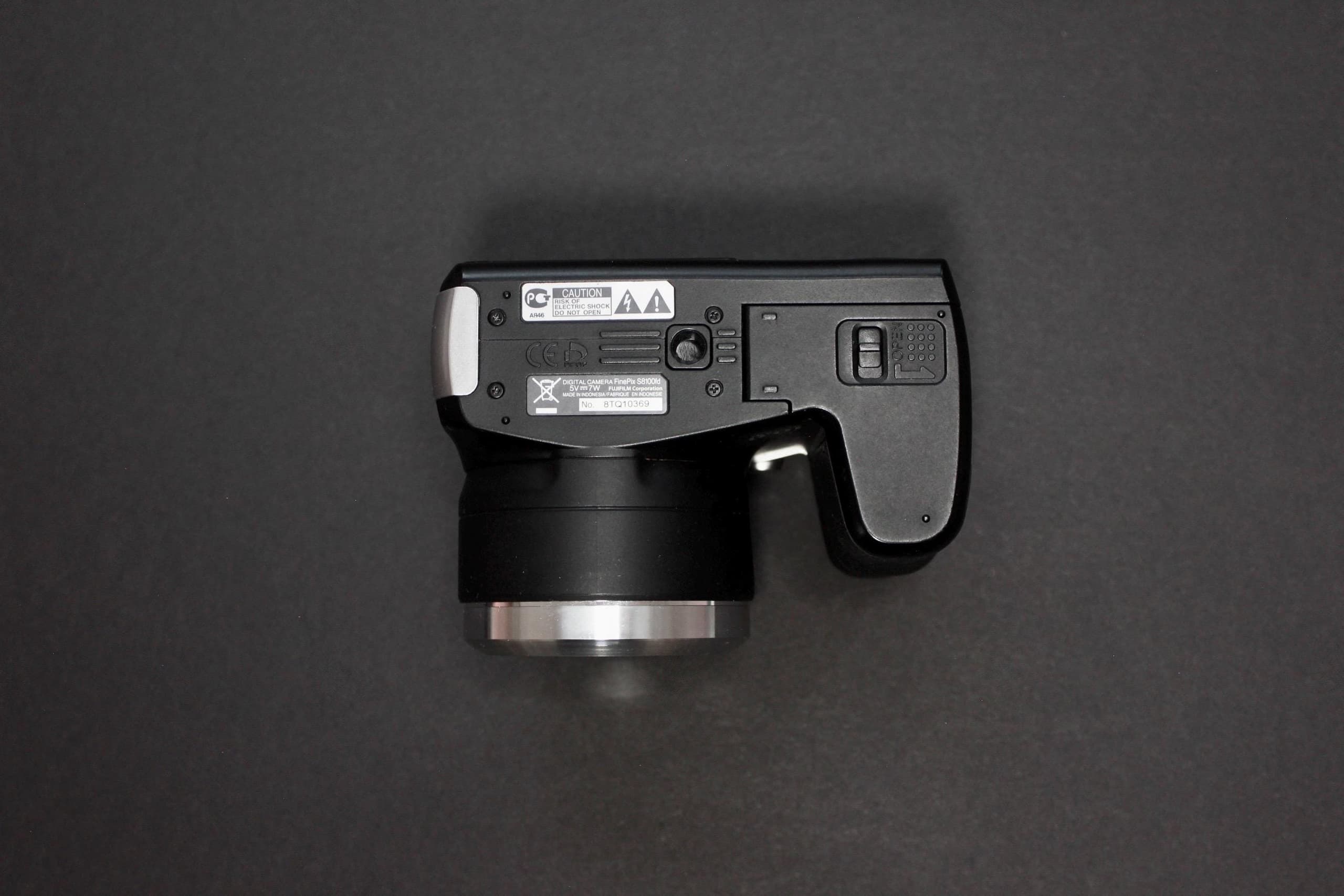 Fujifilm FinePix S8100 FD - Image 5