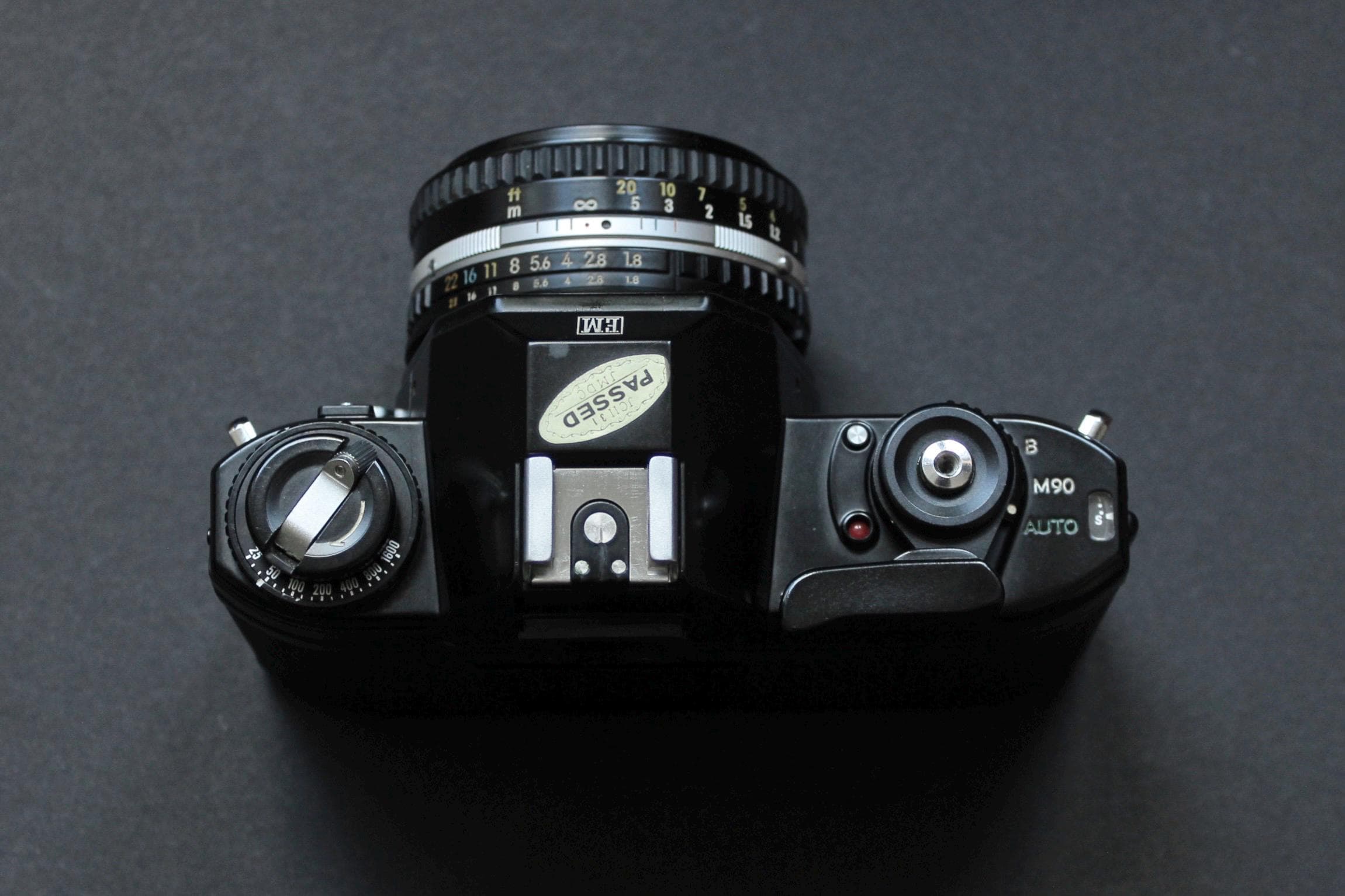 Nikon EM with Nikon Series E Lens - Image 6