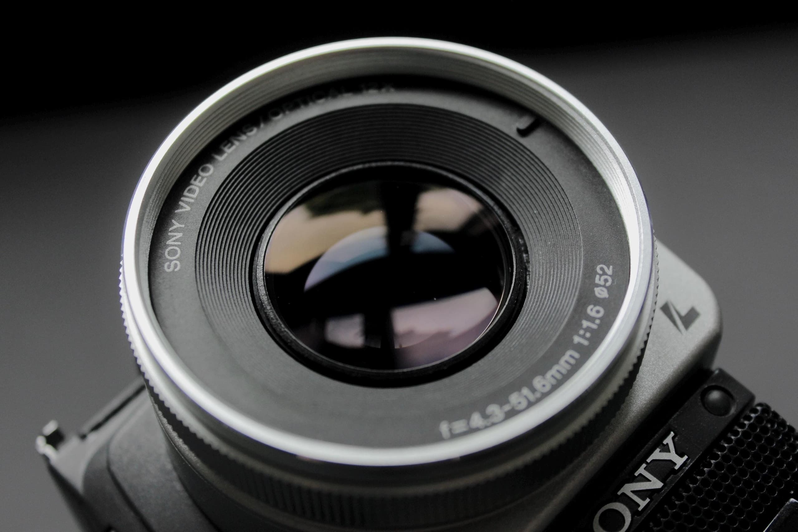 Sony Handycam DCR-TRV900E PAL - Image 9