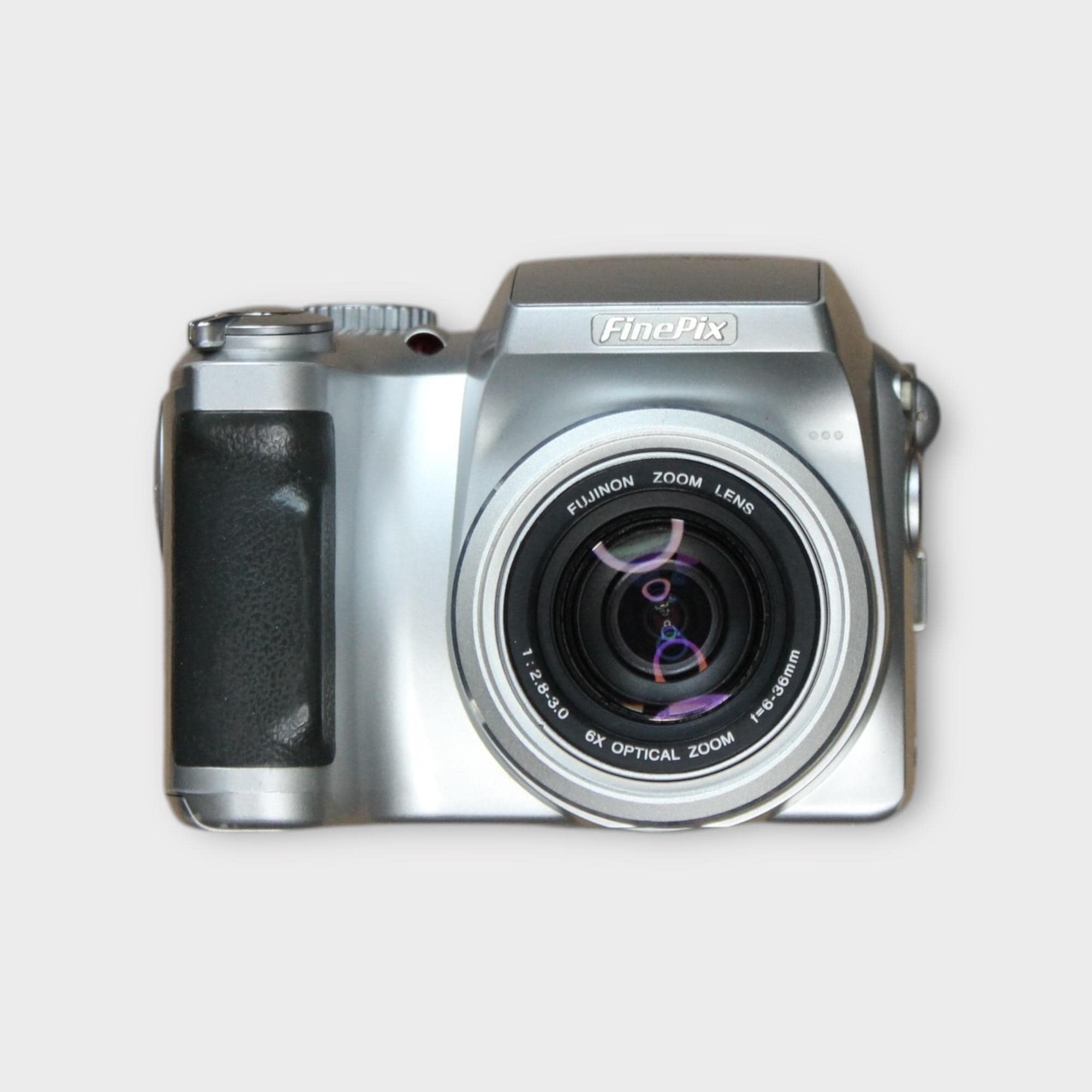 Fujifilm FinePix S3000 - Image 1