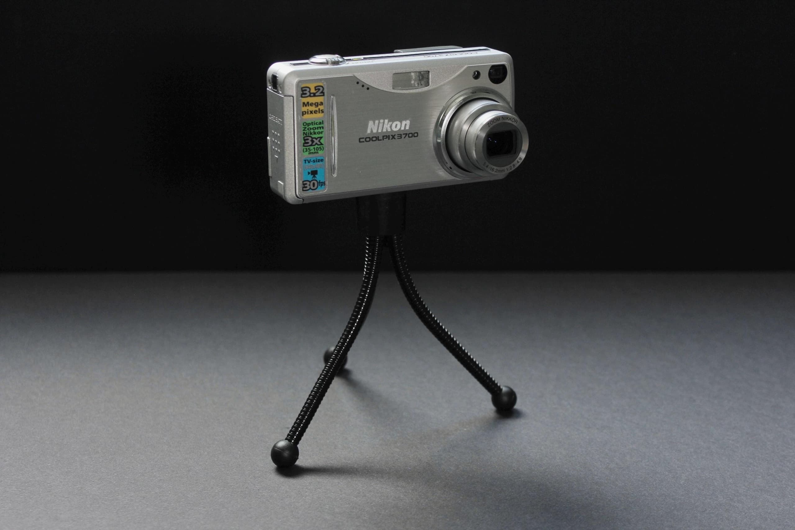 Nikon Coolpix 3700 - Image 3