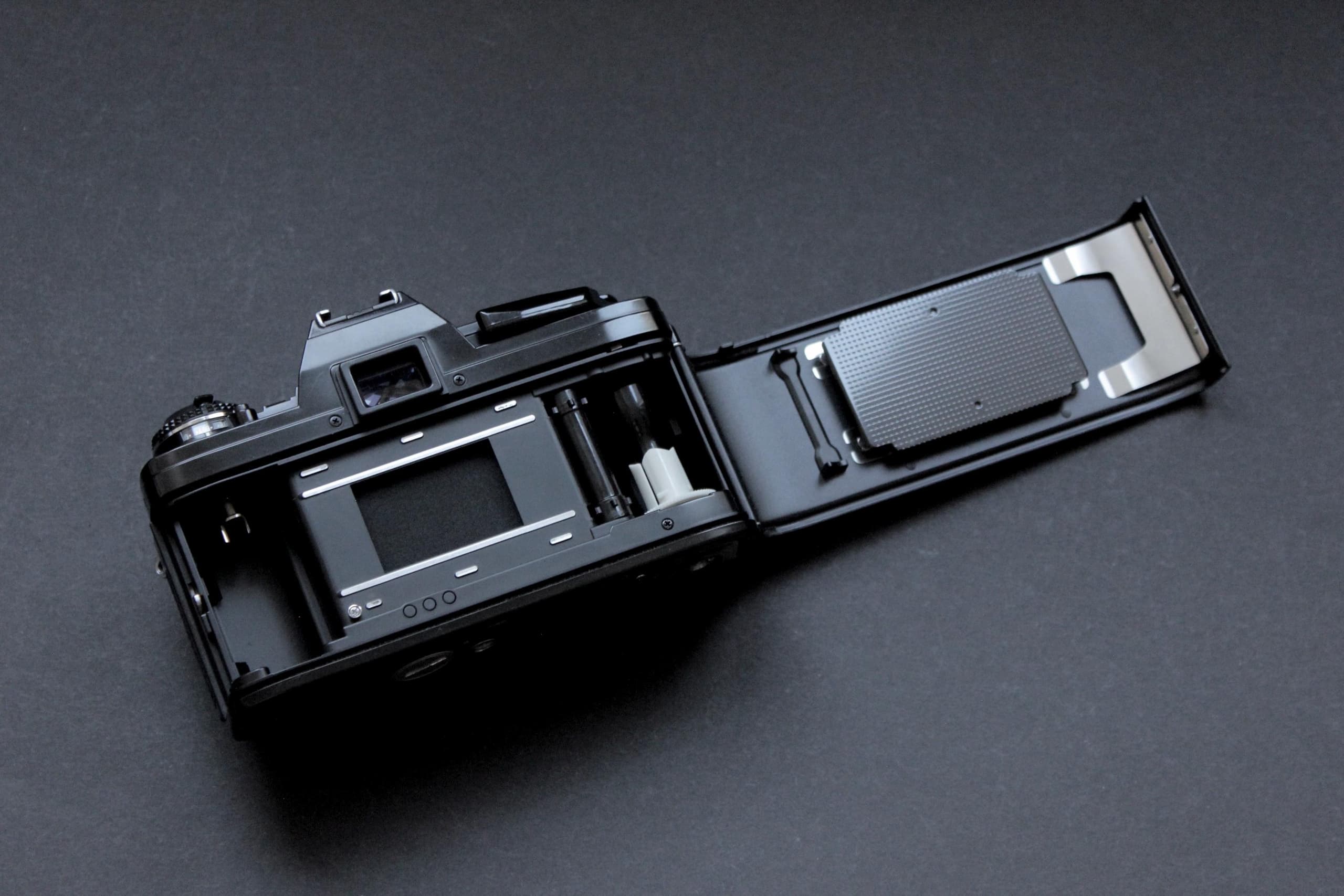 Minolta X300 with MC Rokkor & Tokina Lenses - Image 8